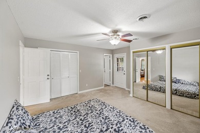 Spacious and versatile 4 bdr, 2.5 bath brick home situated on - photo 26