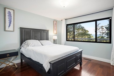Exceptional opportunity in Pebble Beach to own a fully appointed - photo 27