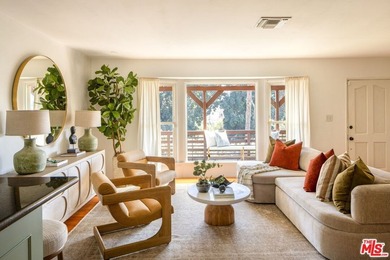 (private lake, pond, coastal) Home Active Under Contract in Los Angeles California