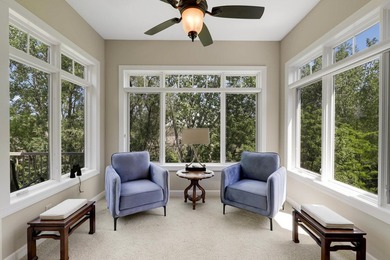 Live simply without sacrificing luxury in this supremely located - photo 16