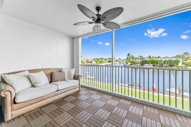 Welcome to your waterfront sanctuary at River House Towers - photo 1