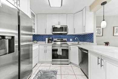 Welcome to your waterfront sanctuary at River House Towers - photo 8