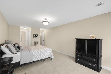 Live simply without sacrificing luxury in this supremely located - photo 49
