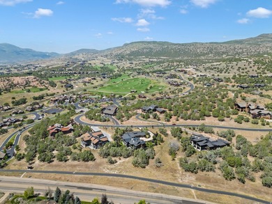 This home is a breathtaking mountain contemporary masterpiece - photo 8