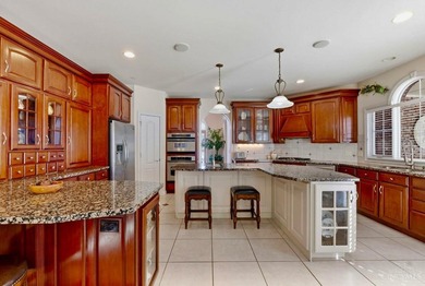 Welcome to this stunning home in the desirable Four Bridges - photo 14