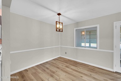This charming one-bedroom, one-bath residence offers a spacious - photo 15