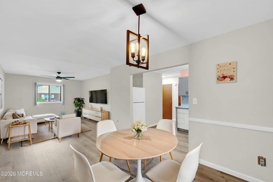 This charming one-bedroom, one-bath residence offers a spacious - photo 18