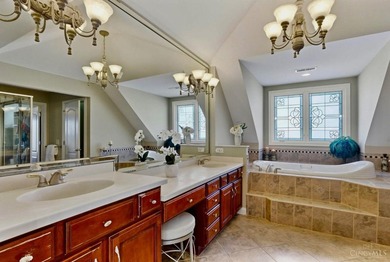 Welcome to this stunning home in the desirable Four Bridges - photo 34