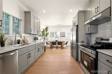 Incredible opportunity to own 2 Homes on One Lot in Santa Ana - photo 4