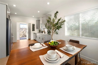 Incredible opportunity to own 2 Homes on One Lot in Santa Ana - photo 6
