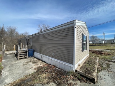 (private lake, pond, creek) Home For Sale in Crossville Tennessee