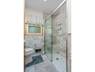 Affordable lakeshore living in Ramsey County is unheard of - photo 24