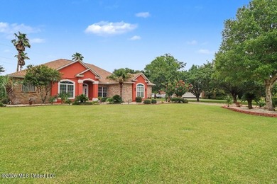 Beautiful home in the desirable Riverwalk Subdivision featuring - photo 30