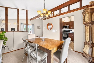 Welcome to this well-maintained 3-bedroom multi-level home - photo 11