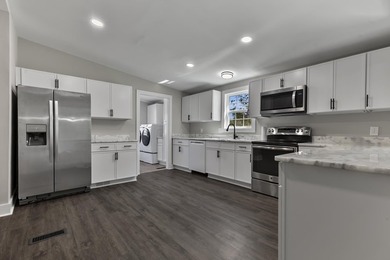 Completely Renovated Home on your owned 1/2 Acre lot with No HOA - photo 13