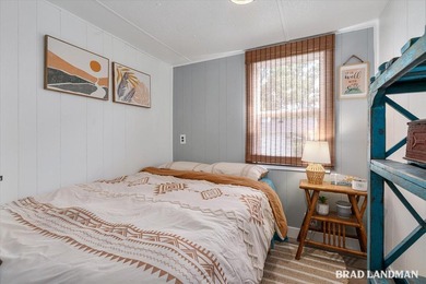 This 2 bedroom home has deeded access to Big Lake, just across - photo 14