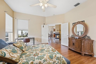 Welcoming double-door entry and open layout Bright kitchen - photo 14