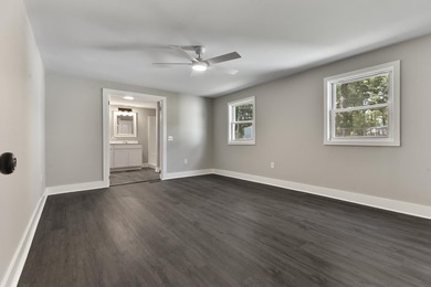 Completely Renovated Home on your owned 1/2 Acre lot with No HOA - photo 24