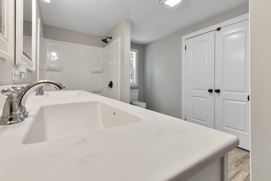 Completely Renovated Home on your owned 1/2 Acre lot with No HOA - photo 27