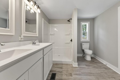 Completely Renovated Home on your owned 1/2 Acre lot with No HOA - photo 28