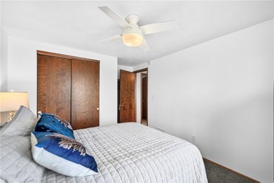 Welcome to this well-maintained 3-bedroom multi-level home - photo 31