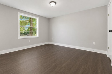 Completely Renovated Home on your owned 1/2 Acre lot with No HOA - photo 34