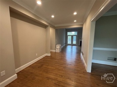Stunningly renovated golf course home in the highly sought-after - photo 2