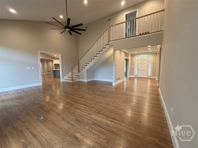 Stunningly renovated golf course home in the highly sought-after - photo 4