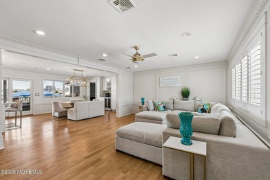 Fabulous waterfront BEACH home on sought-after Chadwick Island! - photo 11