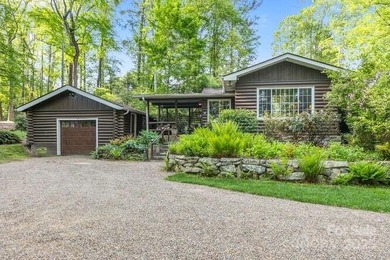 Beaver Lake Home For Sale in Asheville North Carolina