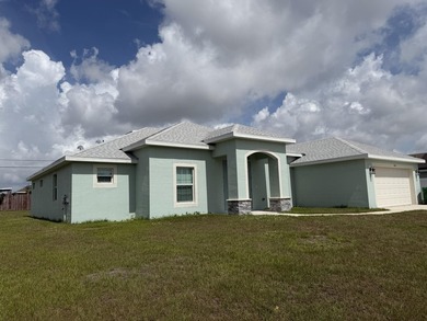 **Seller will contribute $10k towards closing costs or interest - photo 2