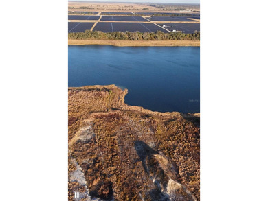 Approximately 292+- acres featuring a 90+- acre spring-fed - photo 6