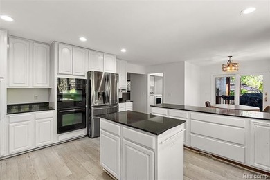 Situated on 1.13 acres with 150 feet of waterfront on the canal - photo 11