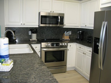 This is a terrific Buy on Okaloosa Island. The only Four Bedroom - photo 15