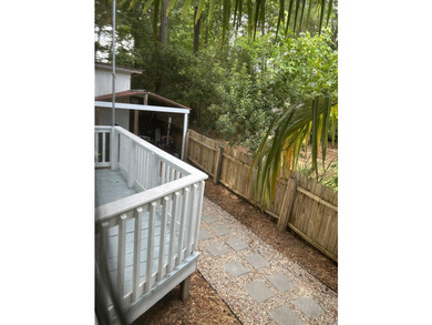 Lovely totally renovated home in Windjammer Village. Just a - photo 18