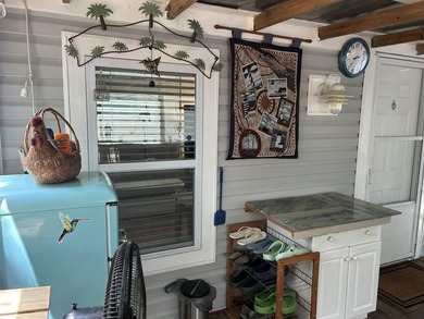 Lovely totally renovated home in Windjammer Village. Just a - photo 19