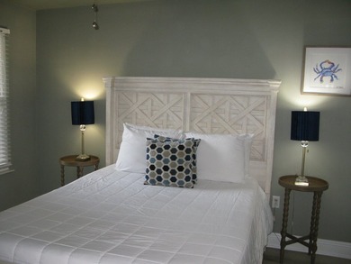 This is a terrific Buy on Okaloosa Island. The only Four Bedroom - photo 27