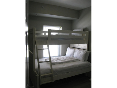 This is a terrific Buy on Okaloosa Island. The only Four Bedroom - photo 30