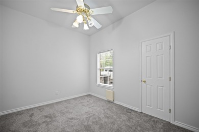 Lake living meets value in this refreshed 4-bedroom, 3-bathroom - photo 31