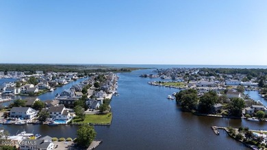 Location, location, location! This rare waterfront home sits - photo 34
