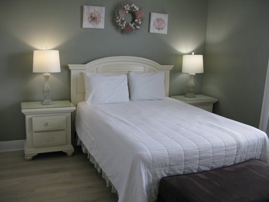 This is a terrific Buy on Okaloosa Island. The only Four Bedroom - photo 35