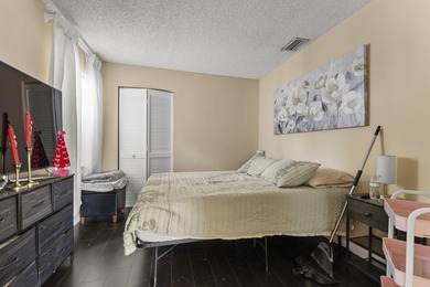 This 3-bedroom, 2-bathroom townhouse is located in the East Boca - photo 5