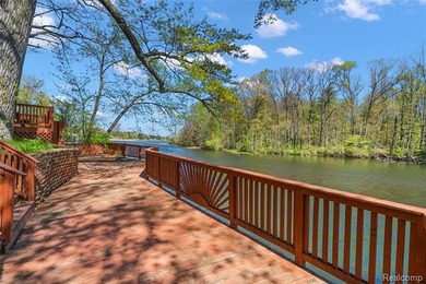 Situated on 1.13 acres with 150 feet of waterfront on the canal - photo 44