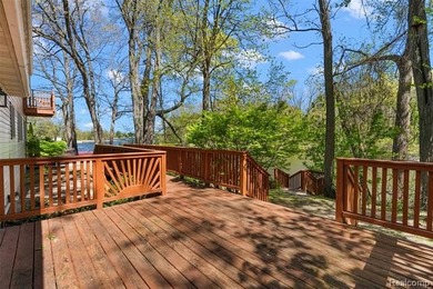 Situated on 1.13 acres with 150 feet of waterfront on the canal - photo 48