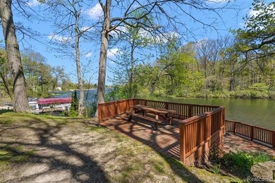 Situated on 1.13 acres with 150 feet of waterfront on the canal - photo 49