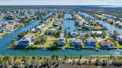 ICONIC PINK three-story octagon WATERFRONT home with PRESERVE & - photo 50