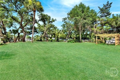 Fantastic opportunity to build on a large WATERFRONT ( 0.26 Acre - photo 8