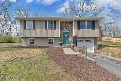 Lake Home Sale Pending in Louisville, Tennessee