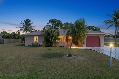 Lakefront Corner-Lot Gem on 1/3 Acre - No HOA! Welcome home to - photo 1