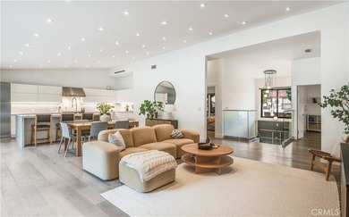 Contemporary elegance meets exceptional craftsmanship in this - photo 4